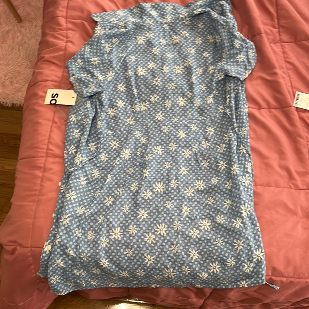 Spring dress - Picture 2 of 4